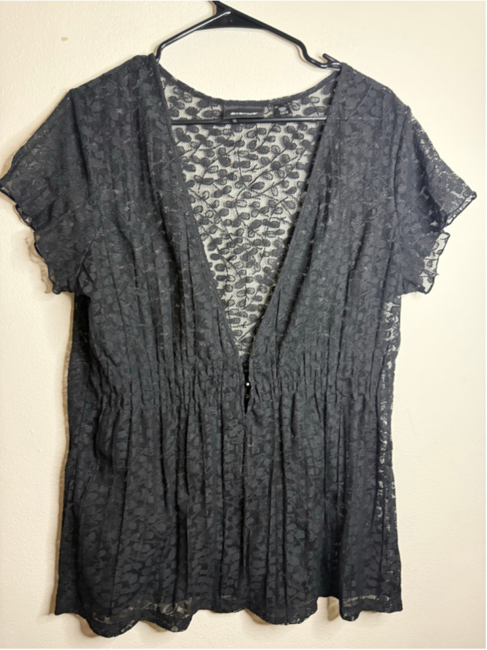 Women's Avenue Black Lace peplum style babydoll Blouse Size 14/16